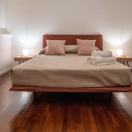 Konukevi Costa Palermo