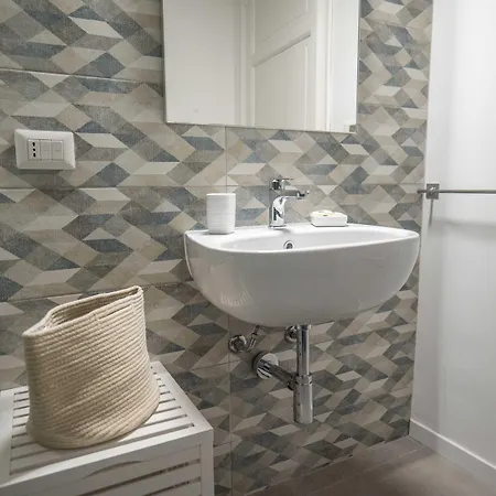 Costa Affittacamere 3*